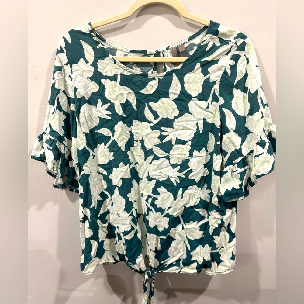 Stitch Fix blouse- Brina & Em brand blouse